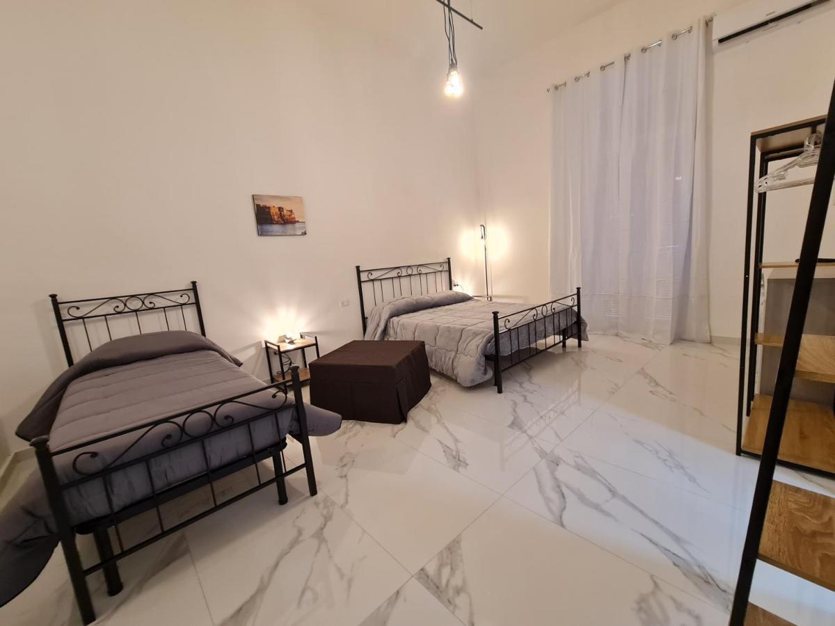Lumacors House Bed & Breakfast Napoli Dış mekan fotoğraf